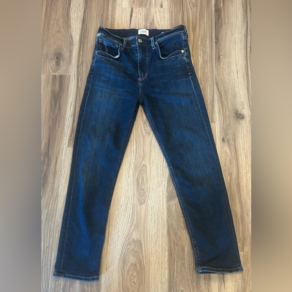 Citizen of Humanity Ladies Isola  classic Indigo Jeans. Size 26.